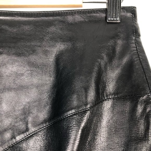 TRADITIONAL TRENDS Genuine Leather Pencil Skirt - Picture 4 of 13